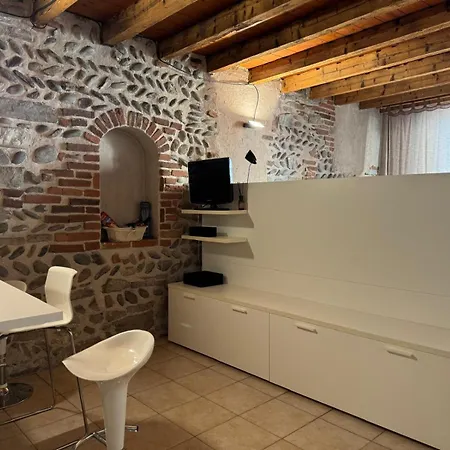 דירה Houseberg Pignolo 8 ברגמו